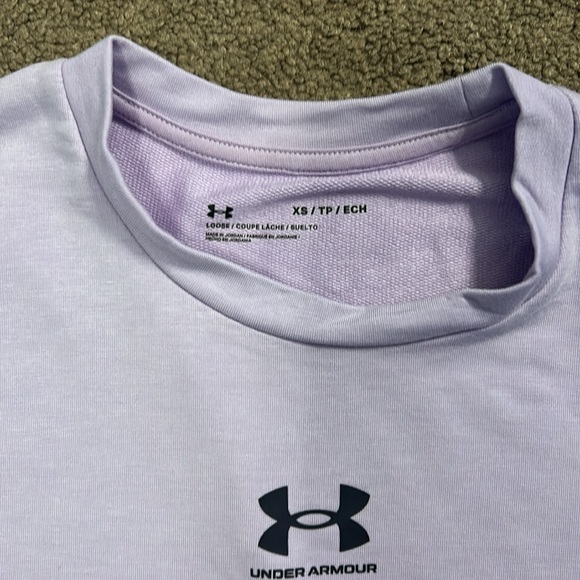Women’s Under Armour Crewneck - Picture 2 of 3